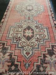 MaxSold Auction: Turkish Style Runner 1  - Belleville (Ontario, Canada) SELLER MANAGED Reseller Online Auction - Dundas Street East