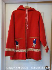 MaxSold Auction: Vintage Hand Made Inuit Style Wool Coat - Belleville (Ontario, Canada) SELLER MANAGED Reseller Online Auction - Dundas Street East