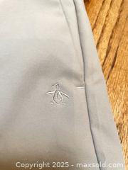 MaxSold Auction: Original Penguin Men&#39;s Light Khaki Flat-Front Chino Golf Shorts, Waist 38 - North York (Ontario, Canada) SELLER MANAGED Downsizing Online Auction - Country Lane