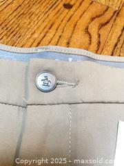 MaxSold Auction: Original Penguin Men&#39;s Light Khaki Flat-Front Chino Golf Shorts, Waist 38 - North York (Ontario, Canada) SELLER MANAGED Downsizing Online Auction - Country Lane