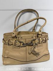 MaxSold Auction: Coach Hampton handbag purse - Hatboro (Pennsylvania, USA) PARTNER MANAGED Estate Sale Online Auction -  Jacksonville Road