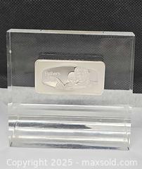MaxSold Auction: Franklin Mint 1975 Fathers Day Silver Art Bar In Lucite Holder Paperweight - Hatboro (Pennsylvania, USA) PARTNER MANAGED Estate Sale Online Auction -  Jacksonville Road