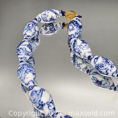 MaxSold Auction: Porcelain Beaded Necklace, White &#38; Blue Handpainted-Style, 24+ in - Hatboro (Pennsylvania, USA) PARTNER MANAGED Estate Sale Online Auction -  Jacksonville Road