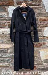 MaxSold Auction: Burberry women’s trench coat - Hatboro (Pennsylvania, USA) PARTNER MANAGED Estate Sale Online Auction -  Jacksonville Road