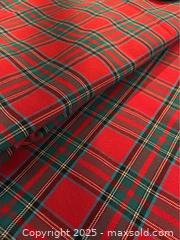 MaxSold Auction: Plaid Tablecloths and Napkins - Toronto (Ontario, Canada) SELLER MANAGED Downsizing Online Auction -  Oriole Parkway (CONDO)