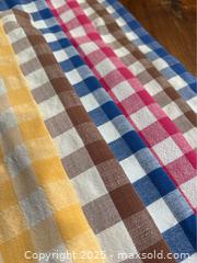 MaxSold Auction: Vintage Gingham Tablecloths - Toronto (Ontario, Canada) SELLER MANAGED Downsizing Online Auction -  Oriole Parkway (CONDO)