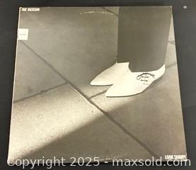 MaxSold Auction: 1979 Joe Jackson - Look Sharp Vinyl Record LP - Newmarket (Ontario, Canada) PARTNER MANAGED Reseller Online Auction - Walter Avenue