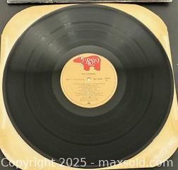 MaxSold Auction: 1980 The Kingbees - The Kingbees Vinyl Record LP  - Newmarket (Ontario, Canada) PARTNER MANAGED Reseller Online Auction - Walter Avenue