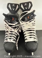 MaxSold Auction: Easton Synergy EQ4 Ice Hockey Skates Used  - Newmarket (Ontario, Canada) PARTNER MANAGED Reseller Online Auction - Walter Avenue