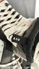 MaxSold Auction: Easton Synergy EQ4 Ice Hockey Skates Used  - Newmarket (Ontario, Canada) PARTNER MANAGED Reseller Online Auction - Walter Avenue