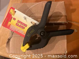 MaxSold Auction: 1” spring clamp set of 6 - Easton (Pennsylvania, USA) SELLER MANAGED Downsizing Online Auction - South 12th Street