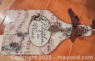 MaxSold Auction: New Cheese server &#38; spreader - Easton (Pennsylvania, USA) SELLER MANAGED Downsizing Online Auction - South 12th Street