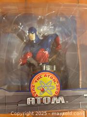 MaxSold Auction: The Atom - Justice League action figure -New - Easton (Pennsylvania, USA) SELLER MANAGED Downsizing Online Auction - South 12th Street