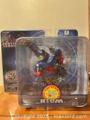 MaxSold Auction: The Atom - Justice League action figure -New - Easton (Pennsylvania, USA) SELLER MANAGED Downsizing Online Auction - South 12th Street