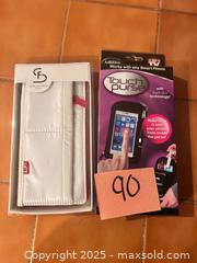 MaxSold Auction: Touch Purse with white Stella &#38; Fritz Wallet - Easton (Pennsylvania, USA) SELLER MANAGED Downsizing Online Auction - South 12th Street