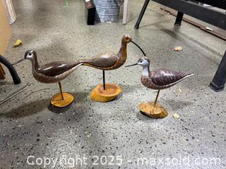 MaxSold Auction: A set of 3 American Folk Art shorebird decoys - Windsor (Ontario, Canada) PARTNER MANAGED Downsizing Online Auction - Ashland Drive
