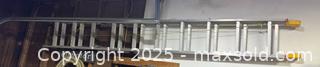 MaxSold Auction: Aluminum Two-Section Extension Ladder, ~18–24 ft - Windsor (Ontario, Canada) PARTNER MANAGED Downsizing Online Auction - Ashland Drive