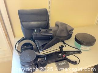 MaxSold Auction: Canon EF 24-105mm f/4 L IS USM Lens + Accessories Lot - Windsor (Ontario, Canada) PARTNER MANAGED Downsizing Online Auction - Ashland Drive