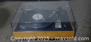 MaxSold Auction: ELAC Miracord 50 H II Vintage Belt-Drive Turntable - Windsor (Ontario, Canada) PARTNER MANAGED Downsizing Online Auction - Ashland Drive
