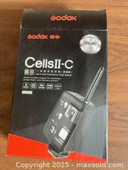 MaxSold Auction: Godox Cells II-C Wireless Flash Trigger Transceiver Pair - Windsor (Ontario, Canada) PARTNER MANAGED Downsizing Online Auction - Ashland Drive