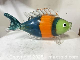 MaxSold Auction: Hand-Blown Glass Tropical Fish Figurine - Windsor (Ontario, Canada) PARTNER MANAGED Downsizing Online Auction - Ashland Drive