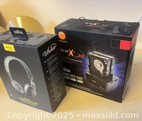 MaxSold Auction: Jabra Move Wireless Headphones, Thermaltake BlacX Duet 5G Dock and accessories (Lot) - Windsor (Ontario, Canada) PARTNER MANAGED Downsizing Online Auction - Ashland Drive