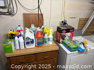 MaxSold Auction: Lot: Cleaning Supplies &#38; Small Appliances (Bissell, Proctor-Silex) - Windsor (Ontario, Canada) PARTNER MANAGED Downsizing Online Auction - Ashland Drive