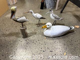 MaxSold Auction: Lot of 4 Hand-Carved Painted Wooden Bird Decoys - Windsor (Ontario, Canada) PARTNER MANAGED Downsizing Online Auction - Ashland Drive
