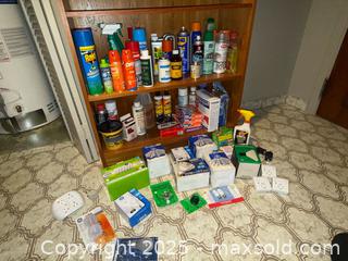MaxSold Auction: Mixed Household and Maintenance Supply Lot — Bulbs, Sprays, Pest Control - Windsor (Ontario, Canada) PARTNER MANAGED Downsizing Online Auction - Ashland Drive