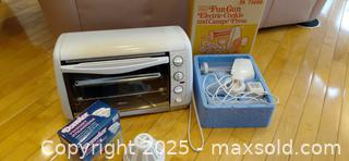 MaxSold Auction: Oster Countertop Toaster Oven, Toast/Broil/Bake - Windsor (Ontario, Canada) PARTNER MANAGED Downsizing Online Auction - Ashland Drive