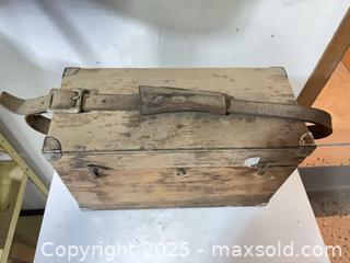 MaxSold Auction: Surveyor&#39;s Level with Wooden Case and Leather Strap - Windsor (Ontario, Canada) PARTNER MANAGED Downsizing Online Auction - Ashland Drive