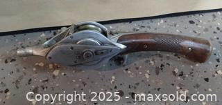 MaxSold Auction: Vintage Hurd Super Caster Rod and Reel Combination - Windsor (Ontario, Canada) PARTNER MANAGED Downsizing Online Auction - Ashland Drive