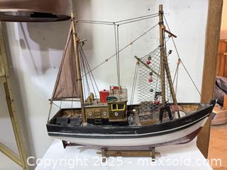 MaxSold Auction: Wood Model Fishing Trawler with Rigging and Display Stand - Windsor (Ontario, Canada) PARTNER MANAGED Downsizing Online Auction - Ashland Drive