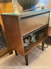 MaxSold Auction: Mid-Century Modern Pair of Wood Veneer Nightstands C - Vaughan (Ontario, Canada) Moving Online Auction - Woodland Acres Crescent
