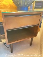 MaxSold Auction: Mid-Century Modern Pair of Wood Veneer Nightstands C - Vaughan (Ontario, Canada) Moving Online Auction - Woodland Acres Crescent