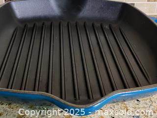 MaxSold Auction: Vintage Le Creuset 26 cm Square Enameled Cast Iron Grill Pan - Toronto (Ontario, Canada) SELLER MANAGED Downsizing Online Auction - O'Connor Drive (CONDO)