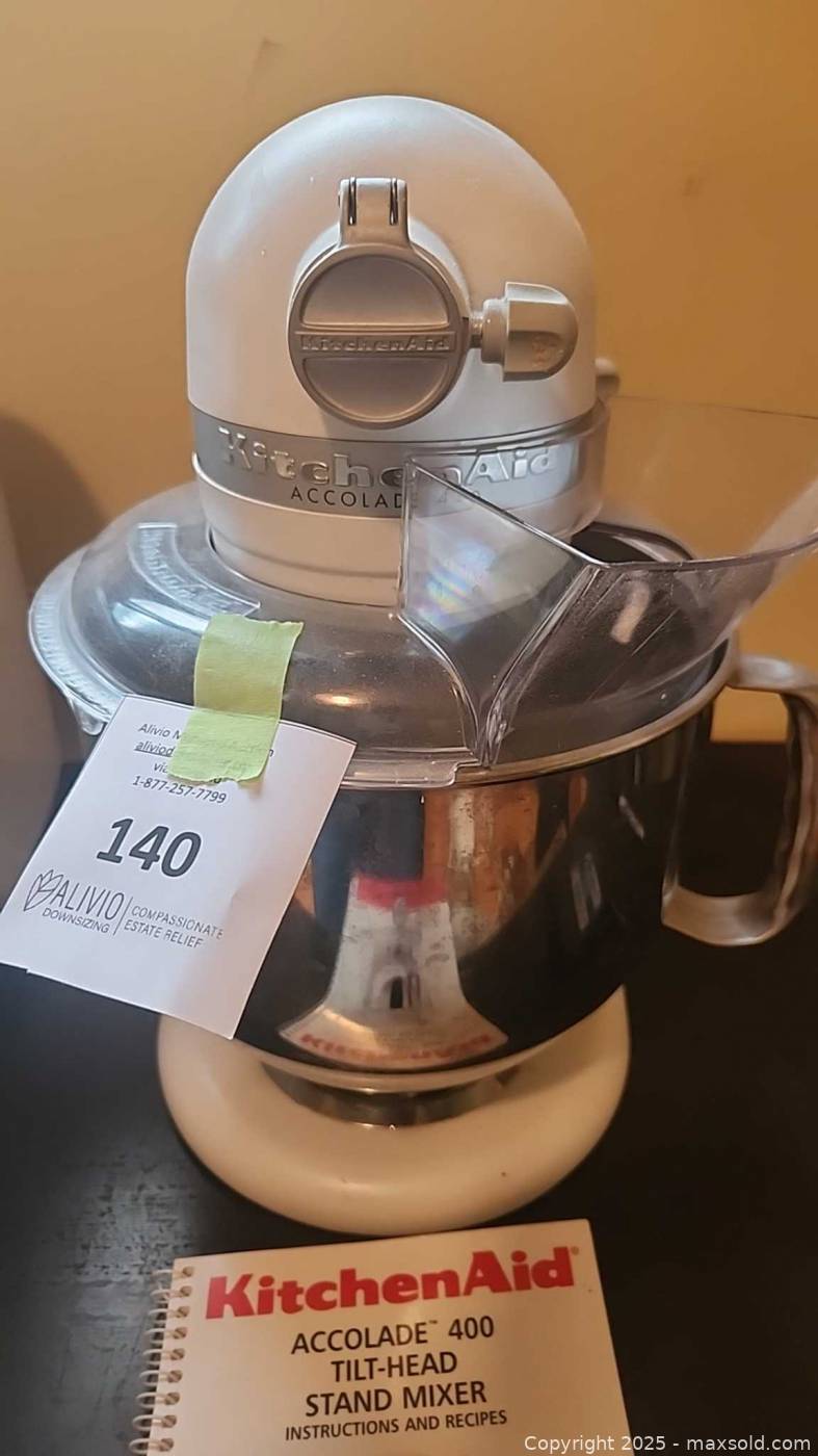 KitchenAid Accolade 400 Stand Mixer | Maxsold