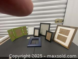 MaxSold Auction: Picture Frames - Dania Beach (Florida, USA) SELLER MANAGED Downsizing Online Auction - Stirling Road (STORAGE)