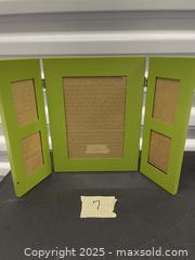 MaxSold Auction: Picture Frames - Dania Beach (Florida, USA) SELLER MANAGED Downsizing Online Auction - Stirling Road (STORAGE)