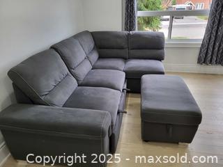 MaxSold Auction: L-shapped converable sofa and foot rest - Mississauga (Ontario, Canada) SELLER MANAGED Moving Online Auction - Nigel Road