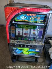 MaxSold Auction: “Las Vegas” Style Slot Machine - Sun City (Arizona, USA) SELLER MANAGED Reseller Online Auction - West Forrester Drive