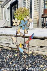 MaxSold Auction: Dog Bite Steel Metal Flowers - Pickering (Ontario, Canada) SELLER MANAGED Downsizing Online Auction - Old Brock Road