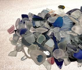 MaxSold Auction: Tumbled Art Glass Pieces - Pickering (Ontario, Canada) SELLER MANAGED Downsizing Online Auction - Old Brock Road