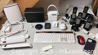 MaxSold Auction: Electronics Grab Bag - Arlington (Massachusetts, USA) PARTNER MANAGED Estate Sale Online Auction - Teel Street