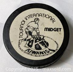 MaxSold Auction: KIWANIS MIDGET HOCKEY GAME PUCK - Kingston (Ontario, Canada) SELLER MANAGED Downsizing Online Auction - Rosemund Crescent