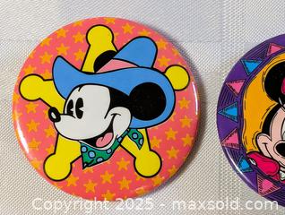 MaxSold Auction: MICKEY AND MINNIE MOUSE BUTTONS - Kingston (Ontario, Canada) SELLER MANAGED Downsizing Online Auction - Rosemund Crescent