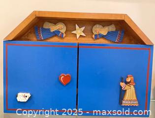 MaxSold Auction: Vintage 1980&#39;s Folk Art Fold Out Nativity Stage Wood. Hand Painted and Carved. From the Estate of Niagara Artist George Sanders  - St. Catharines (Ontario, Canada) SELLER MANAGED Estate Sale Online Auction - Monique Crescent