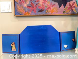 MaxSold Auction: Vintage 1980&#39;s Folk Art Fold Out Nativity Stage Wood. Hand Painted and Carved. From the Estate of Niagara Artist George Sanders  - St. Catharines (Ontario, Canada) SELLER MANAGED Estate Sale Online Auction - Monique Crescent