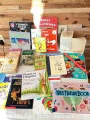 MaxSold Auction: Children’s books - Port Townsend (Washington, USA) PARTNER MANAGED Estate Sale Online Auction - Rosewood Street