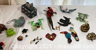 MaxSold Auction: Small Animal Decor - Port Townsend (Washington, USA) PARTNER MANAGED Estate Sale Online Auction - Rosewood Street